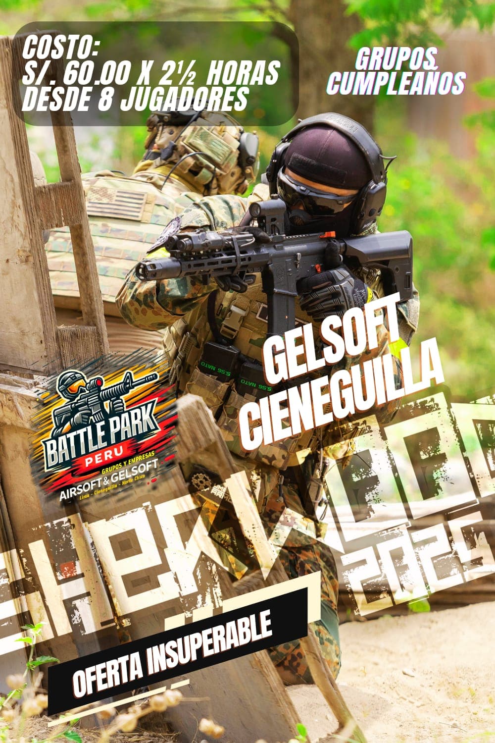 Jugador con equipo táctico y camuflaje apuntando un rifle en un campo de batalla exterior.